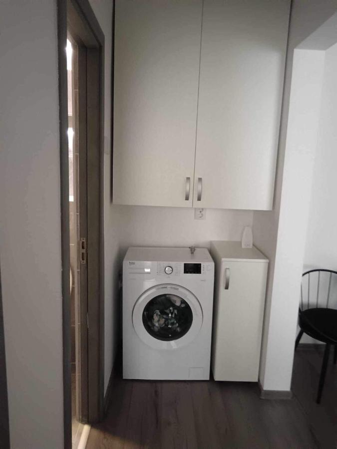 Enci Kiado Apartman Miercurea Ciuc Exterior photo
